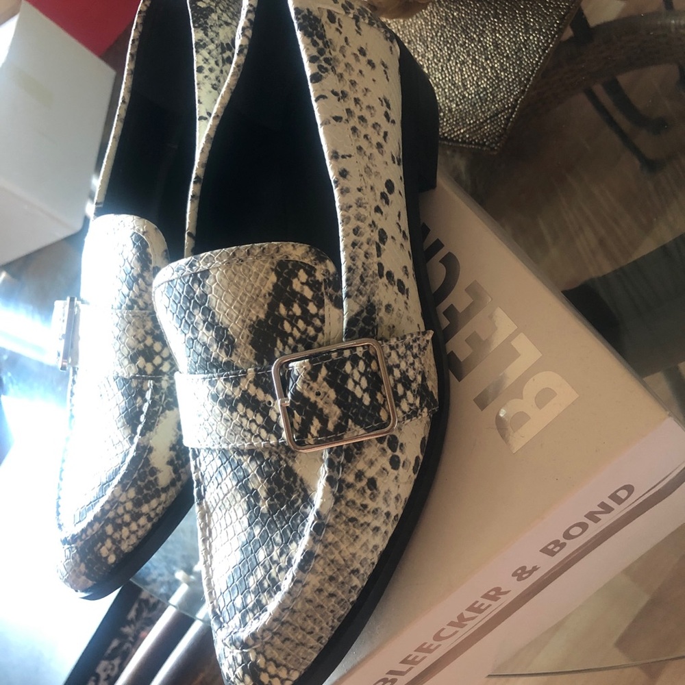 Bleecker and Bond Snakeskin Loafer - Picture 3 of 8